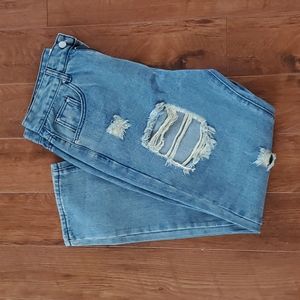 Mom style ripped jeans